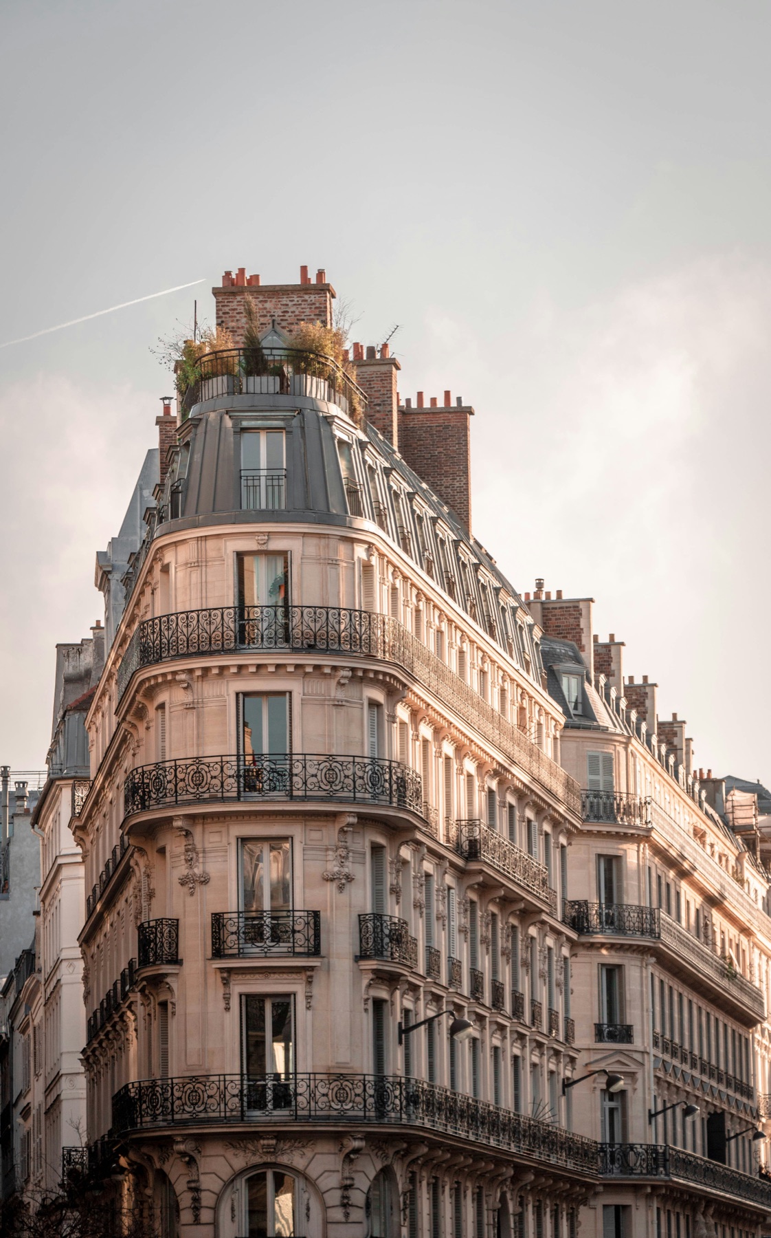 Façade haussmannienne à Paris, marché immobilier parisien